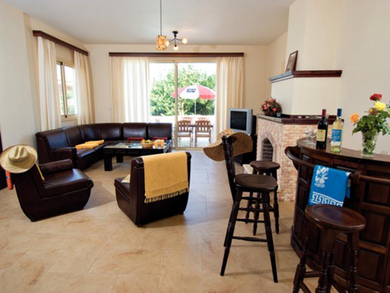Jaime Villa Cyprus アルガカ 部屋 写真